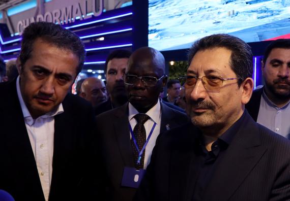 بازدید وزیر صمت از غرفه "ایمینو"در نمایشگاه اکسپو 2025 